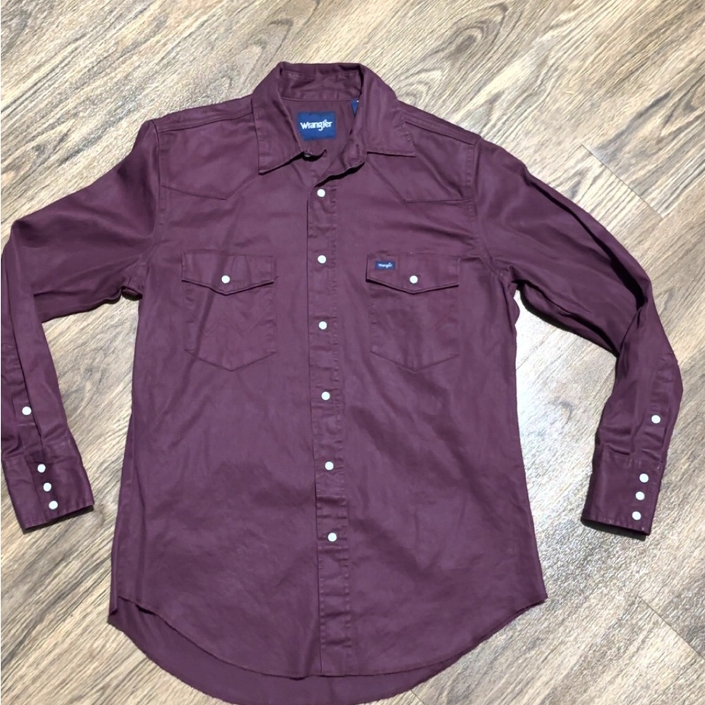 Wrangler Men’s Maroon Western Pearl Snap size Medium Brushpopper style thick